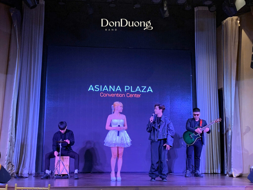 Ban nhạc tại Asiana Plaza - DonDuong