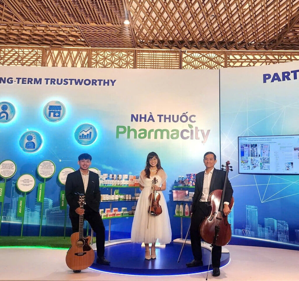 BAND NHẠC HÒA TẤU TẠI HCM